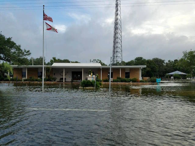 C.R. looks at higher city hall